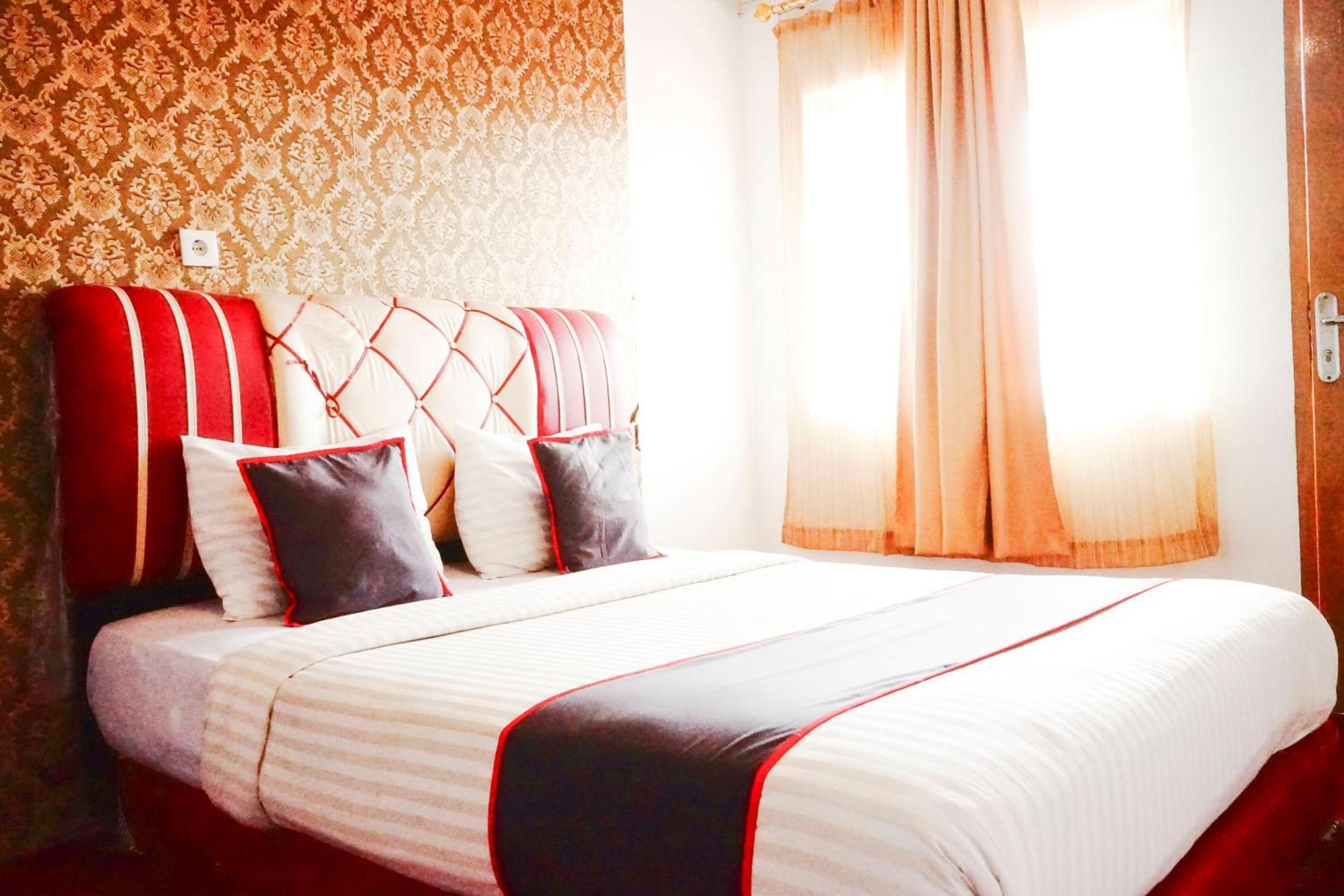 Hotel O Padang City Center Near Pantai Padang Formerly Hotel Siti Nurbaya Εξωτερικό φωτογραφία