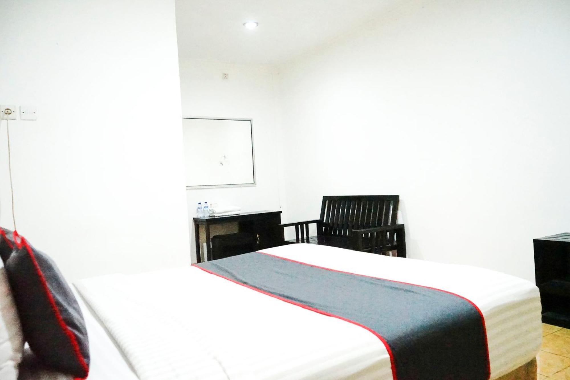 Hotel O Padang City Center Near Pantai Padang Formerly Hotel Siti Nurbaya Εξωτερικό φωτογραφία