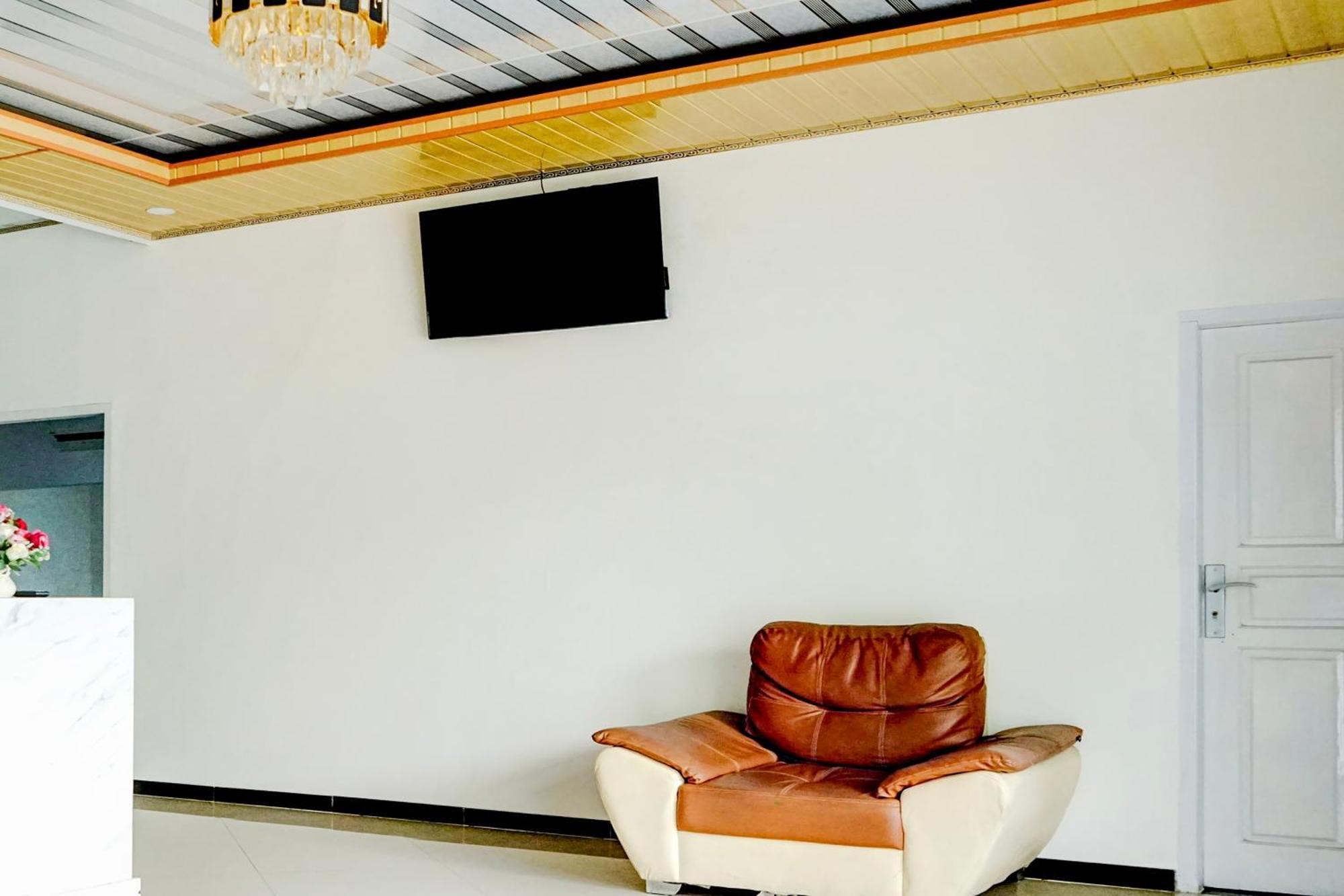 Hotel O Padang City Center Near Pantai Padang Formerly Hotel Siti Nurbaya Εξωτερικό φωτογραφία